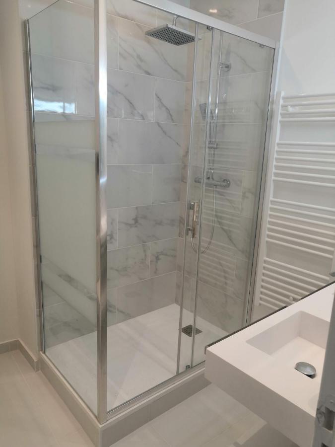 Grand 2P Terrasse Bord De Seine Apartment Мант-ла-Жоли Екстериор снимка