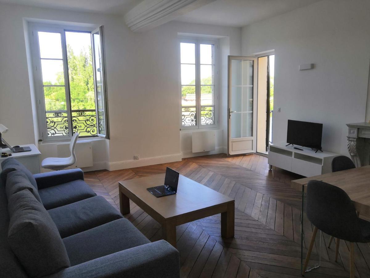 Grand 2P Terrasse Bord De Seine Apartment Мант-ла-Жоли Екстериор снимка