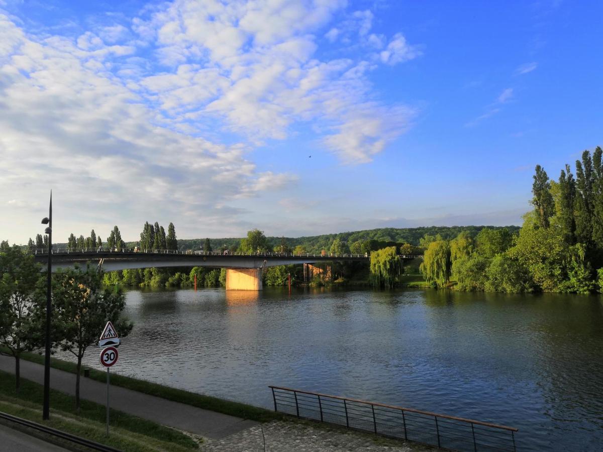Grand 2P Terrasse Bord De Seine Apartment Мант-ла-Жоли Екстериор снимка